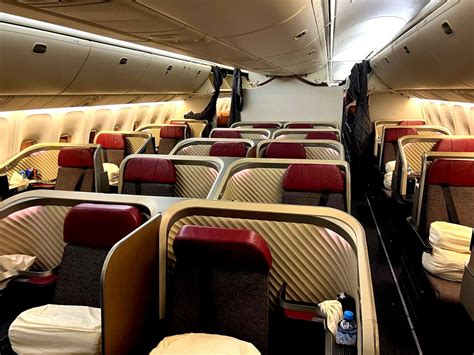 latam 777 business class|latam 777 300 seat map.